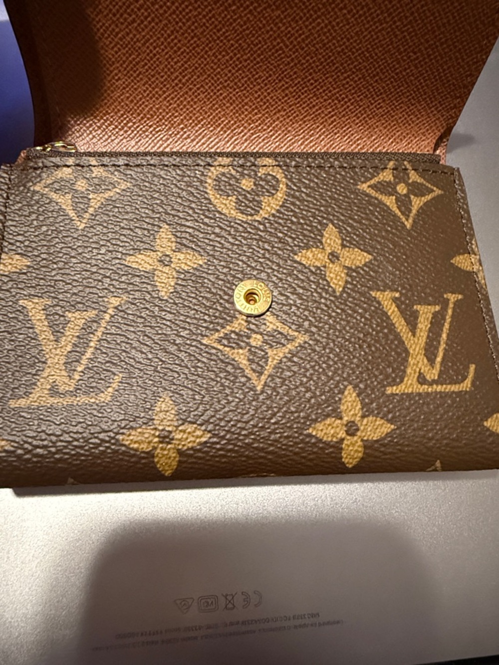🤎Louis Vuitton Monogram Victorine Wallet🤎 - Picture 5 of 17